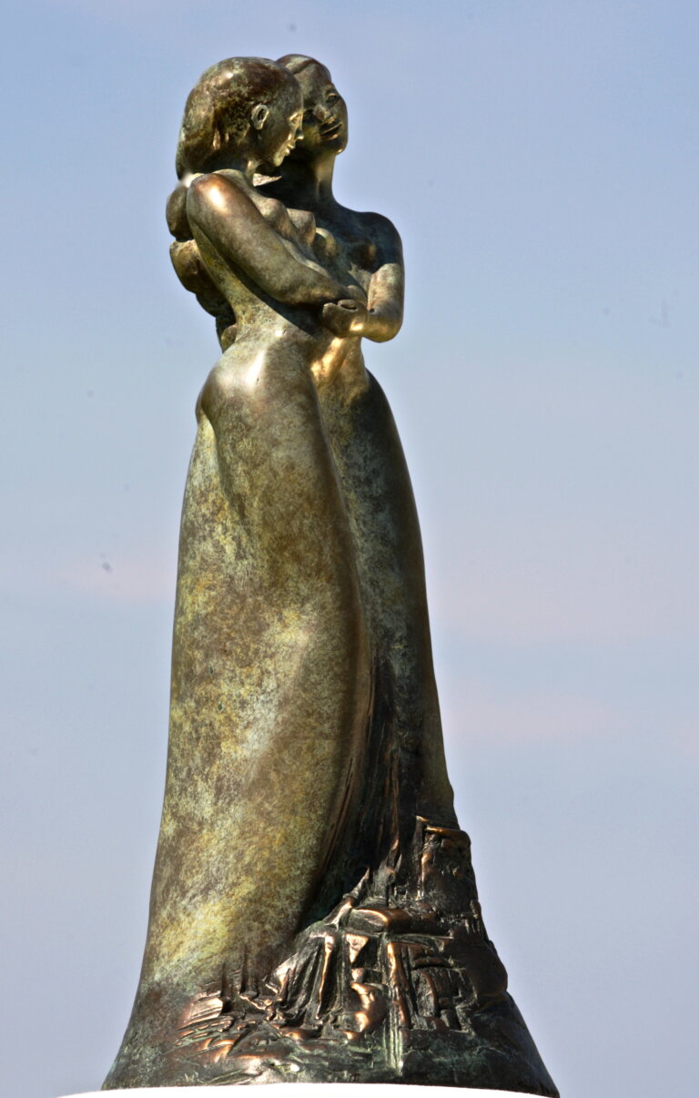 sculpture-lesdeuxsoeurs2-bronze-50X20X20